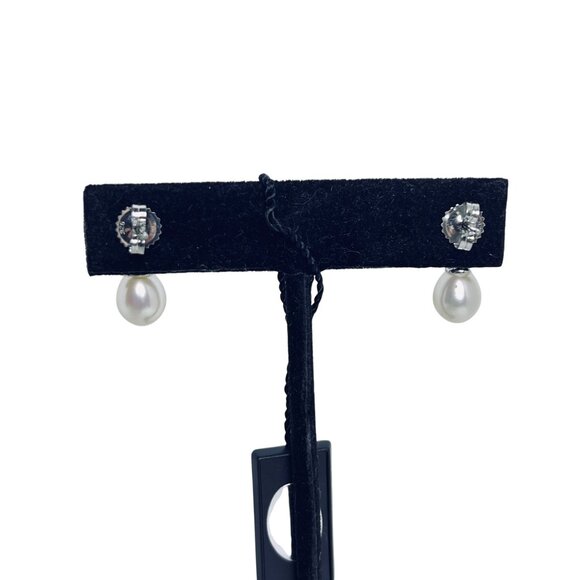 Honora Sterling Silver White Freshwater Pearls And Garnet Earrings (5981) - Picture 5 of 6